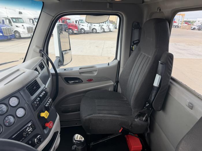2020 Peterbilt 579-24