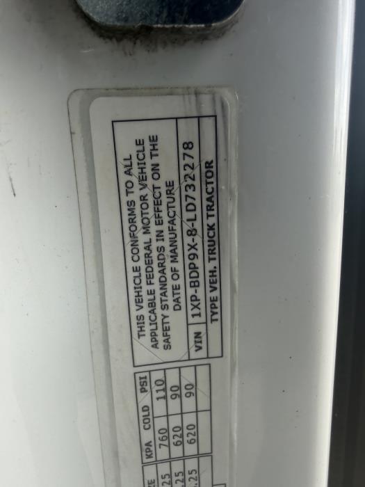 2020 Peterbilt 579-26