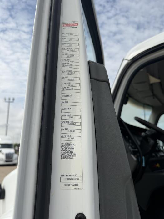 2021 Kenworth T680-24