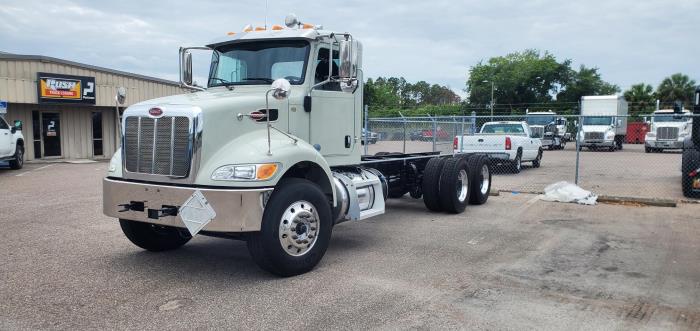 2020 Peterbilt 348-0