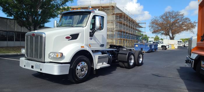 2022 Peterbilt 567-1