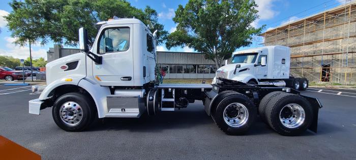 2022 Peterbilt 567-2