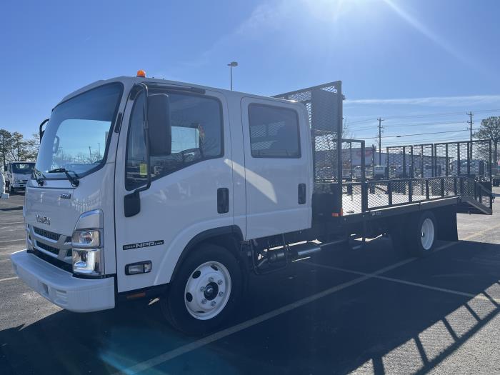2027 Isuzu NPR-HD-13