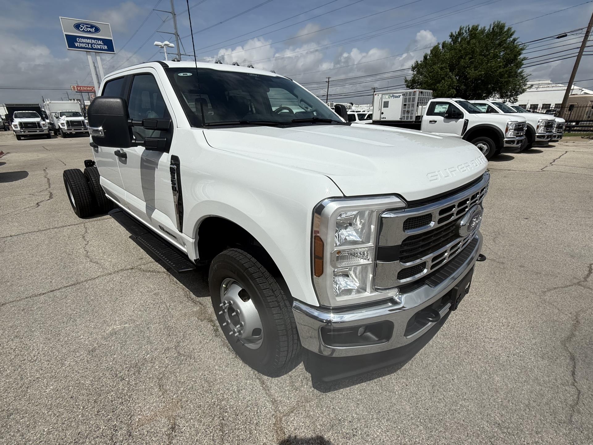 New 2026 Ford F-350 - photo 9