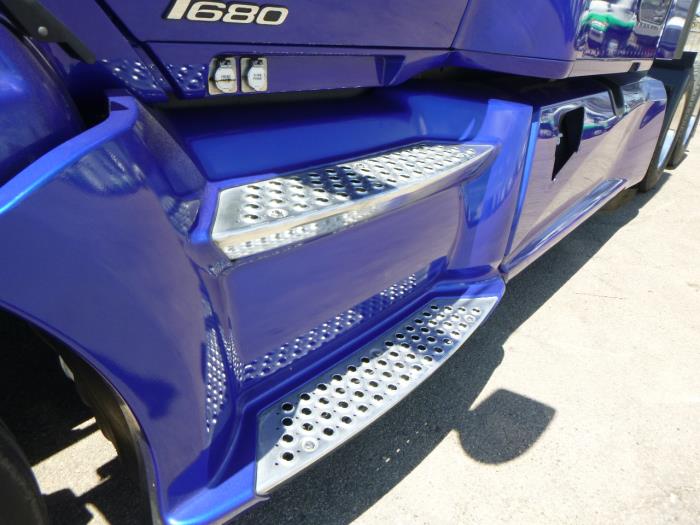 2022 Kenworth T660-27