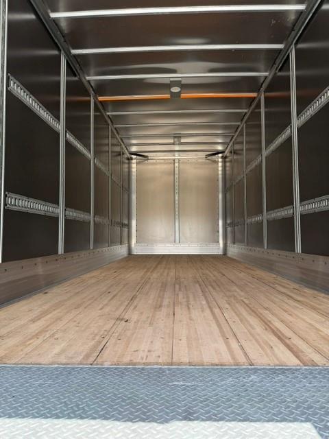 2025 Peterbilt 536-14