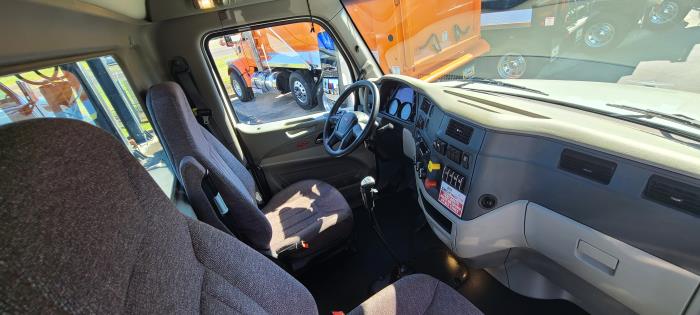 2022 Peterbilt 567-18