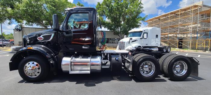 2023 Peterbilt 567-3