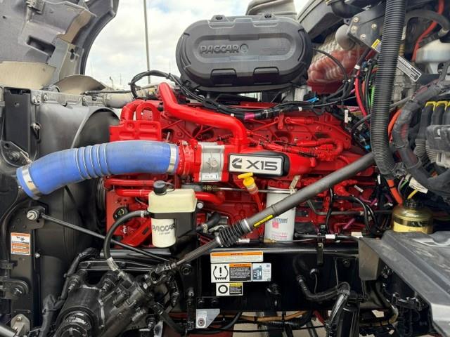 2023 Peterbilt 579-9