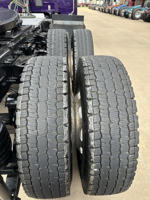 2025 Peterbilt 589-18