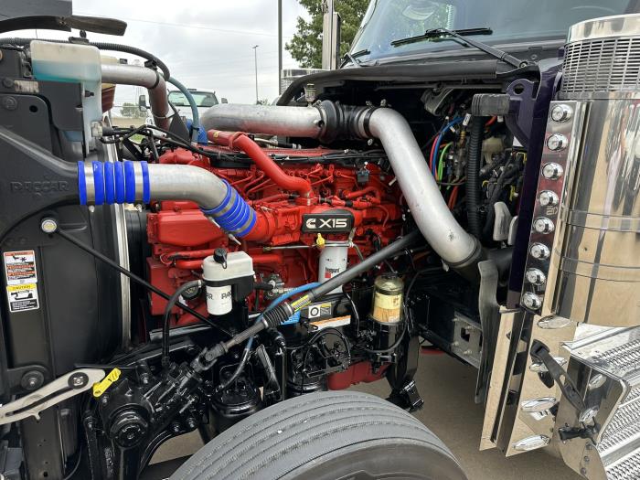 2025 Peterbilt 589-16