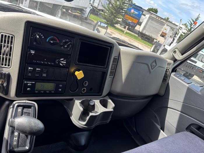 2018 International 4300-6