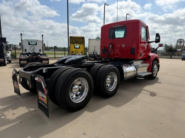 2023 Peterbilt 579-6