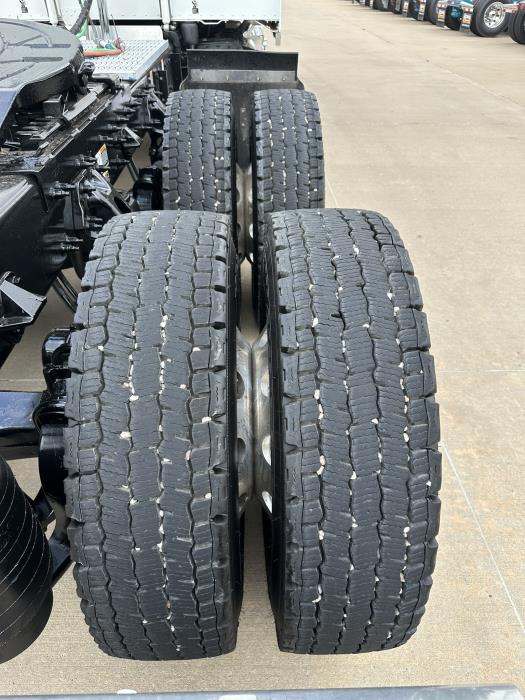 2024 Peterbilt 389-5