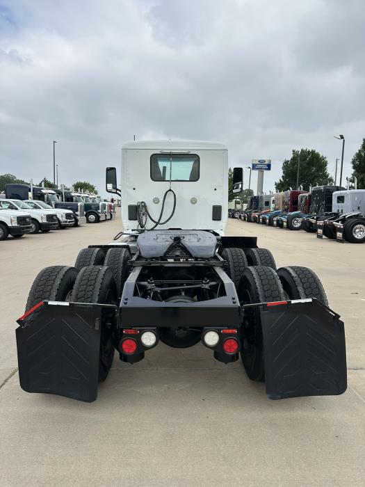2021 Peterbilt 579-5