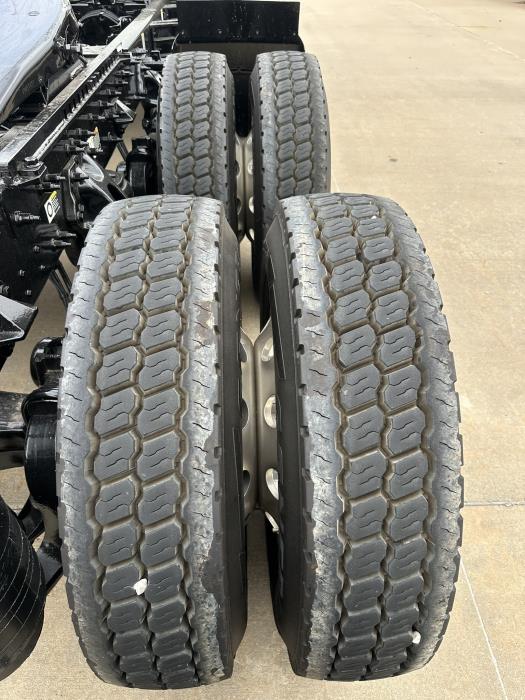2021 Peterbilt 579-6