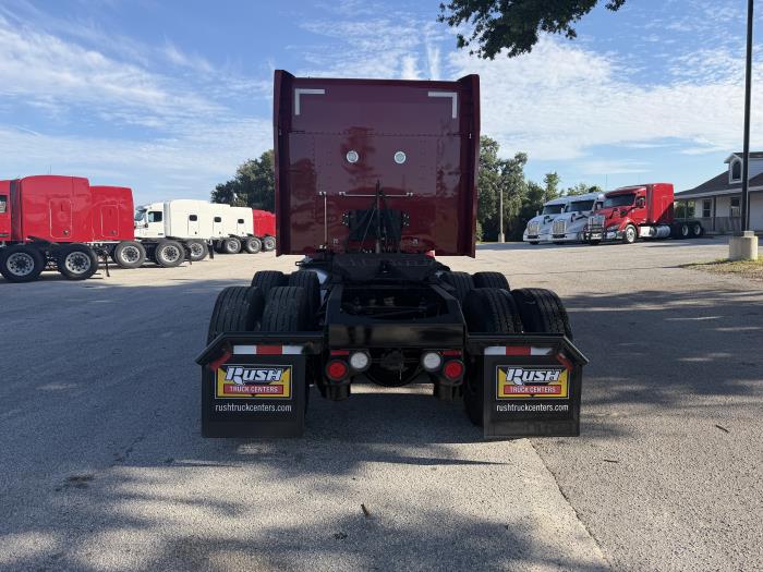 2023 Peterbilt 579-5