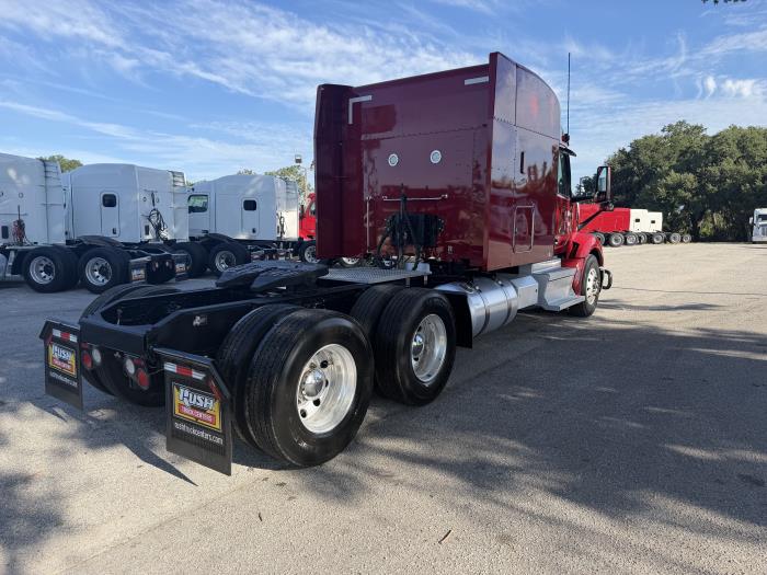 2023 Peterbilt 579-6