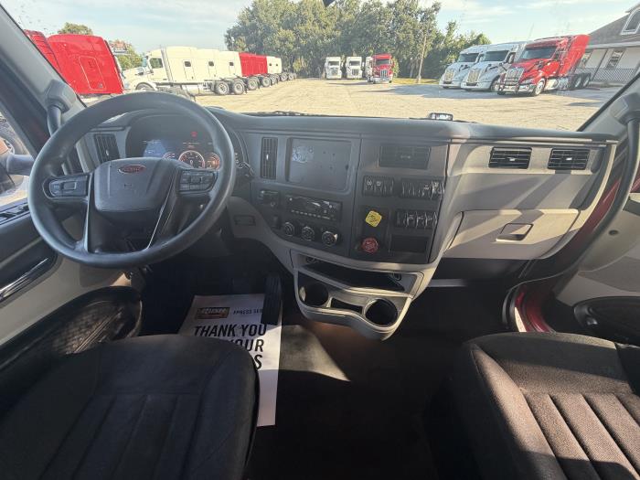 2023 Peterbilt 579-14