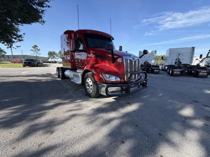 2023 Peterbilt 579-1