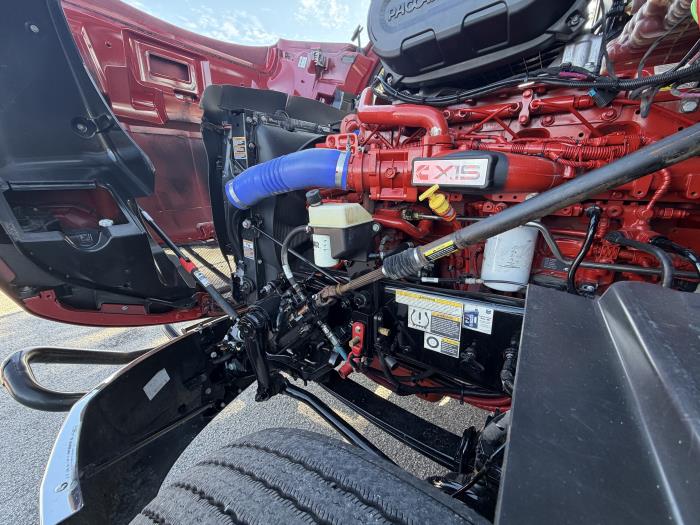 2023 Peterbilt 579-12