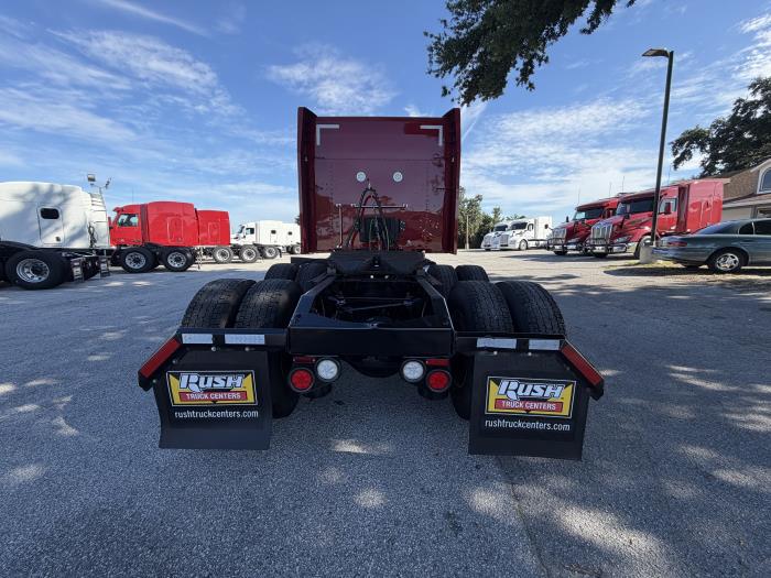 2023 Peterbilt 579-6