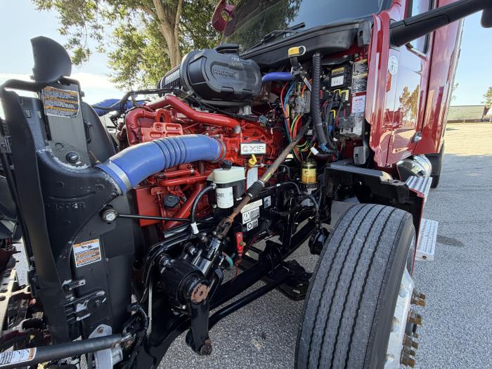 2023 Peterbilt 579-11