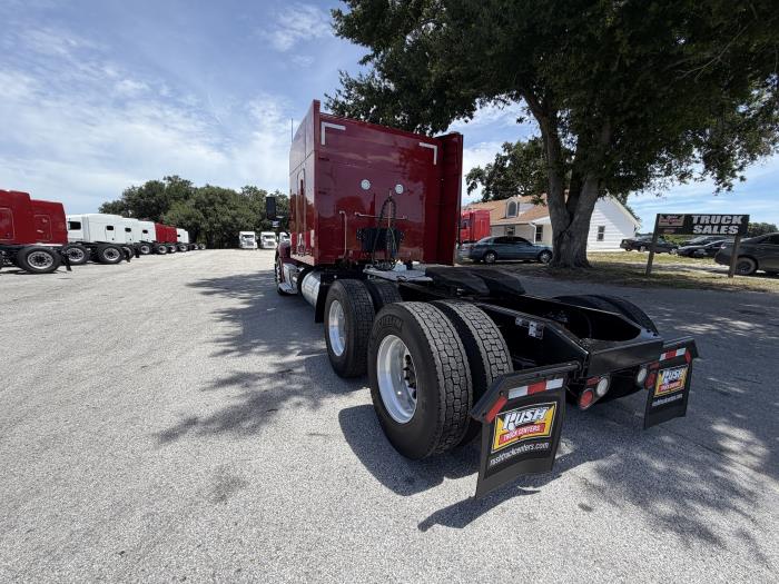 2023 Peterbilt 579-4