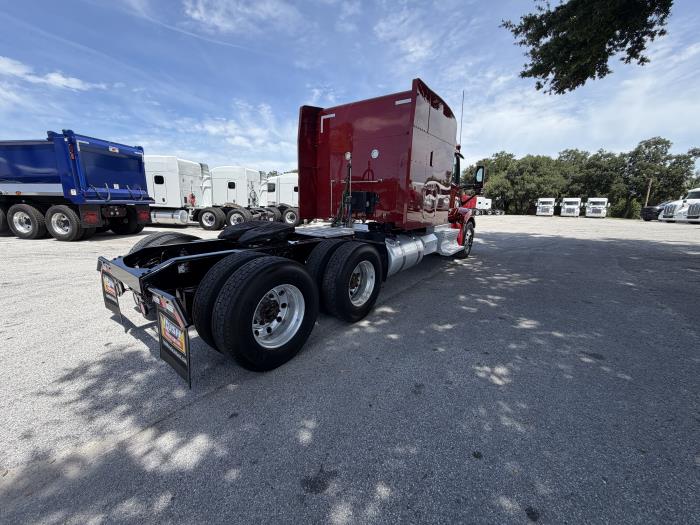 2023 Peterbilt 579-6