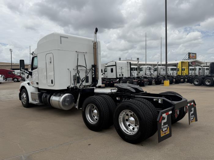 2021 Peterbilt 579-2