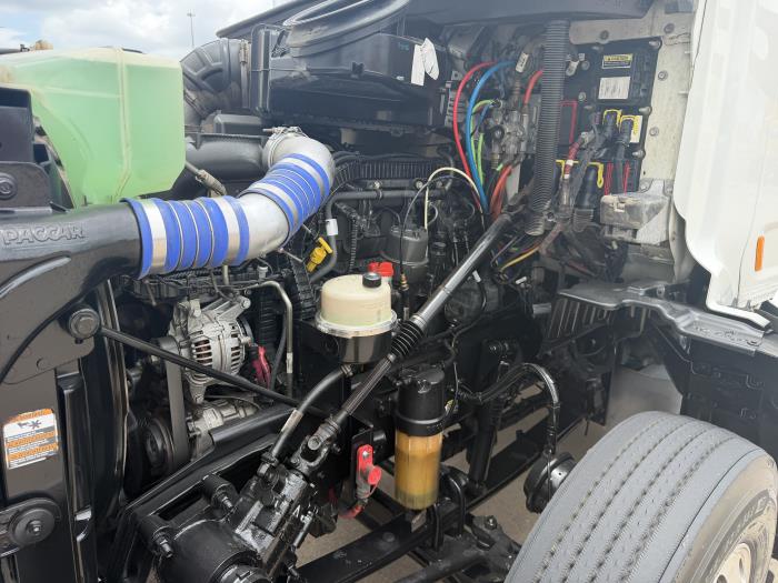 2021 Peterbilt 579-15