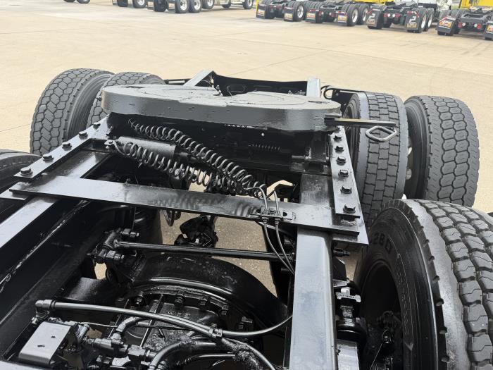 2022 Peterbilt 579-14