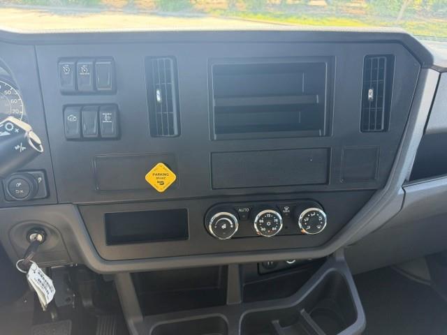 2025 Peterbilt 536-29