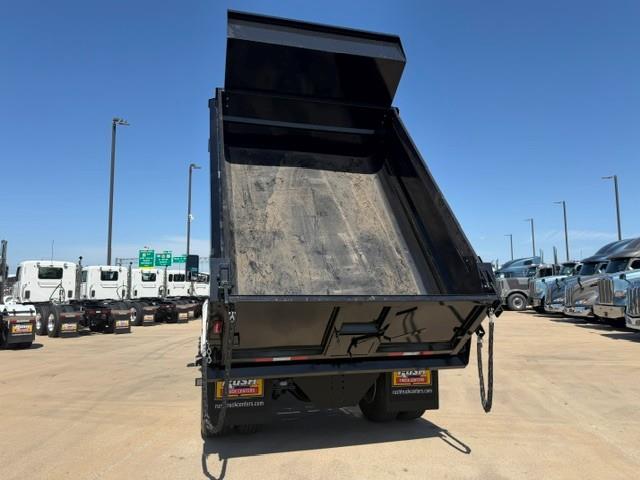 2025 Peterbilt 536-44
