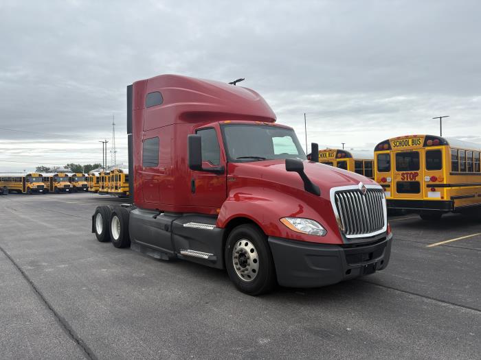 2023 International LT625-8