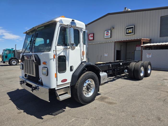 2025 Peterbilt 520-1