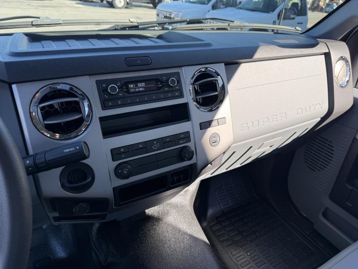 2027 Ford F-750-15
