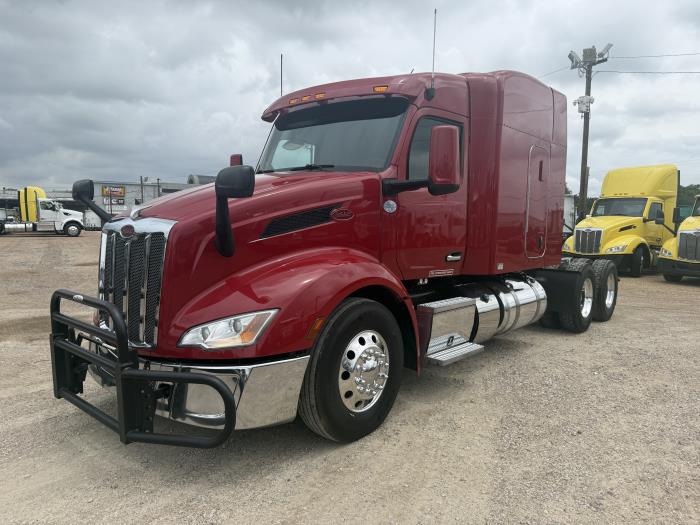 2023 Peterbilt 579-0