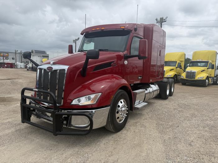 2023 Peterbilt 579-19