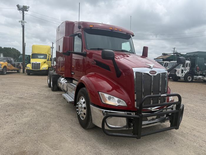2023 Peterbilt 579-22