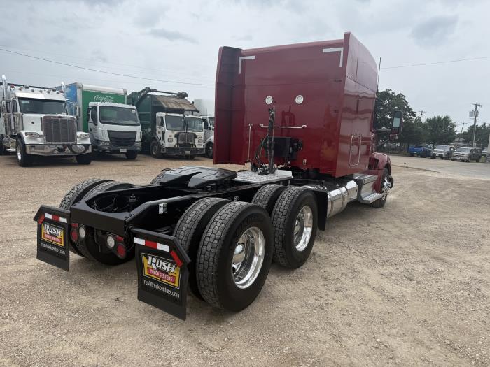 2023 Peterbilt 579-33