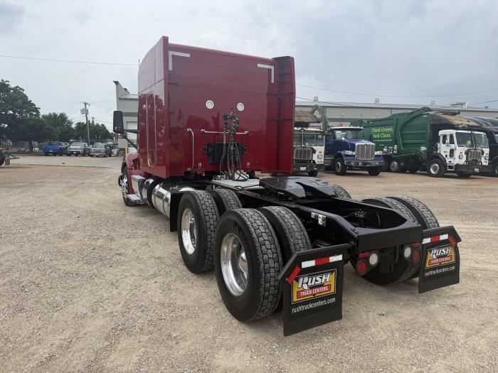 2023 Peterbilt 579-3
