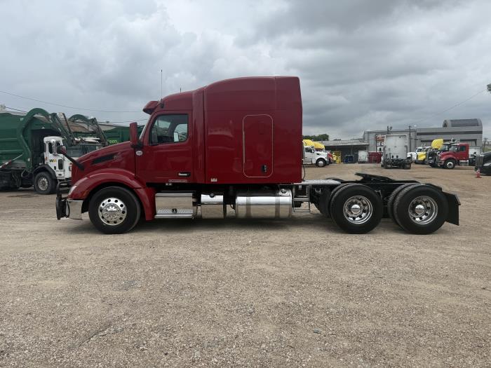 2023 Peterbilt 579-41