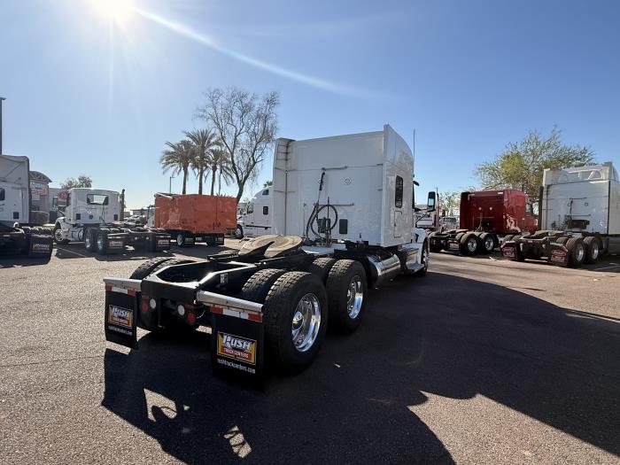 2022 Peterbilt 579-4