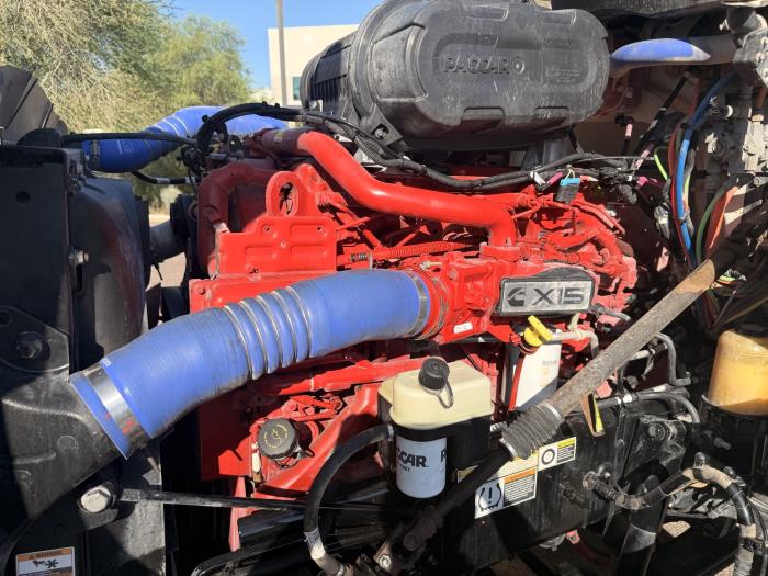 2022 Peterbilt 579-8
