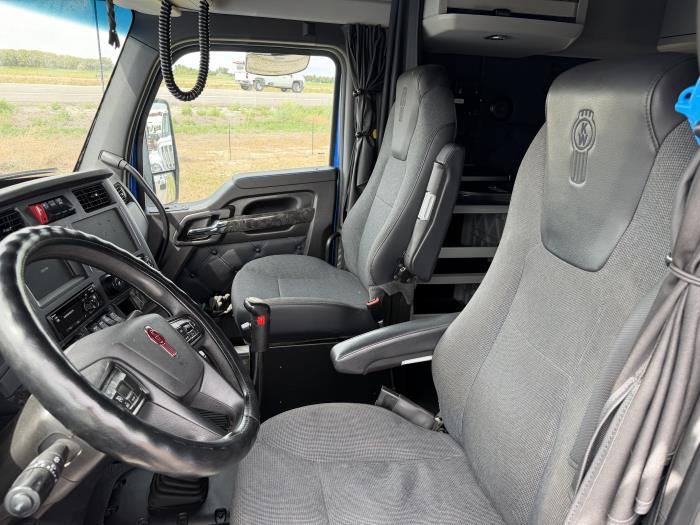 2024 Kenworth W990-11
