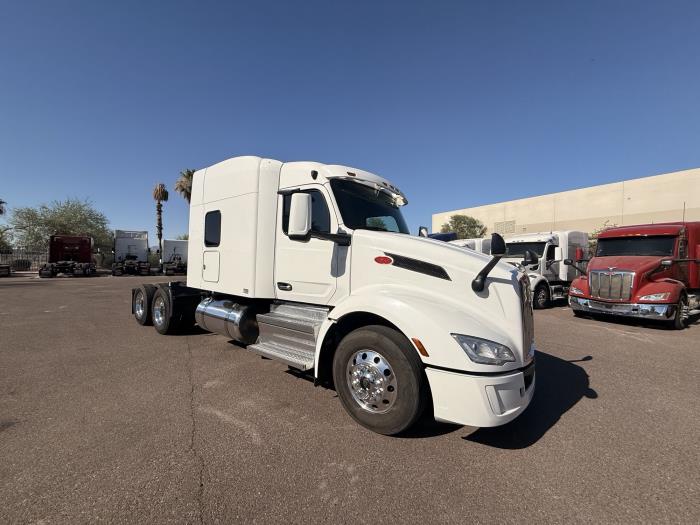 2022 Peterbilt 579-6