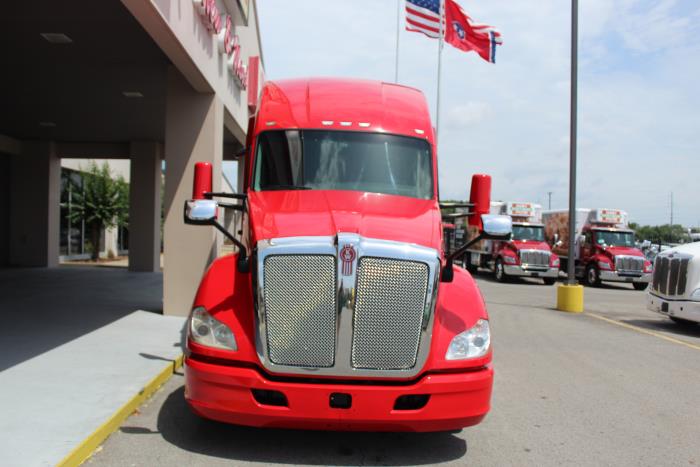 2022 Kenworth T680-1
