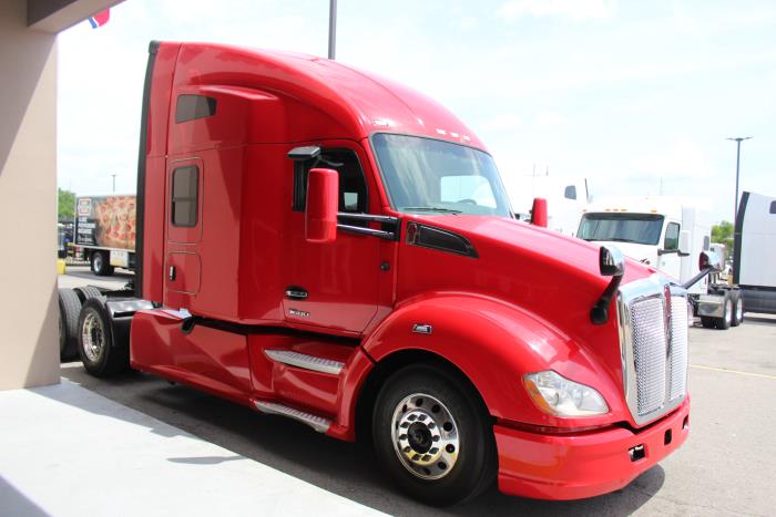 2022 Kenworth T680-6