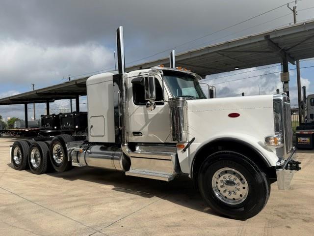 2027 Peterbilt 589-8